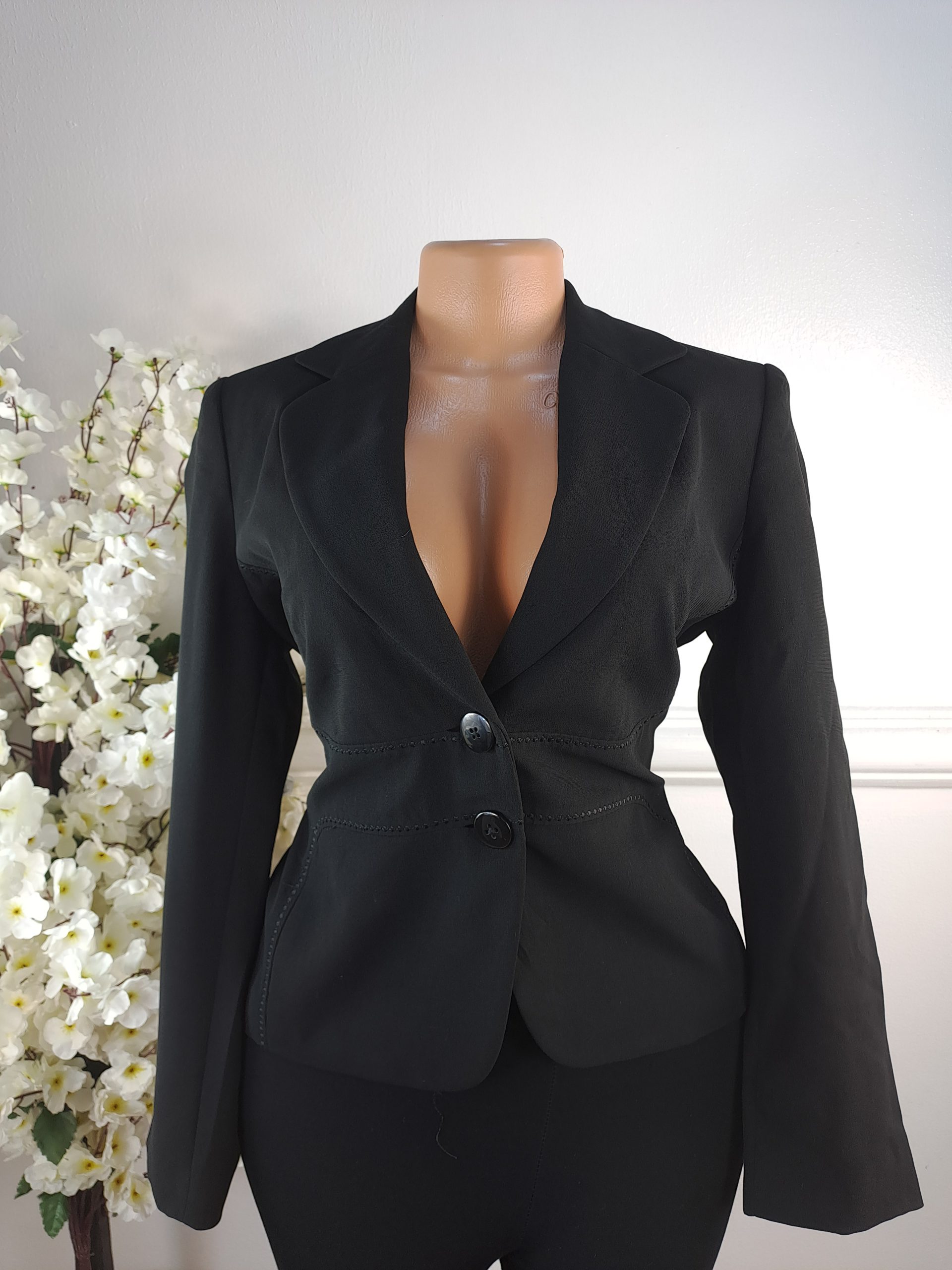 MARK & SPENCER UK SIZE 12 [LENGHT 22 INCHES]