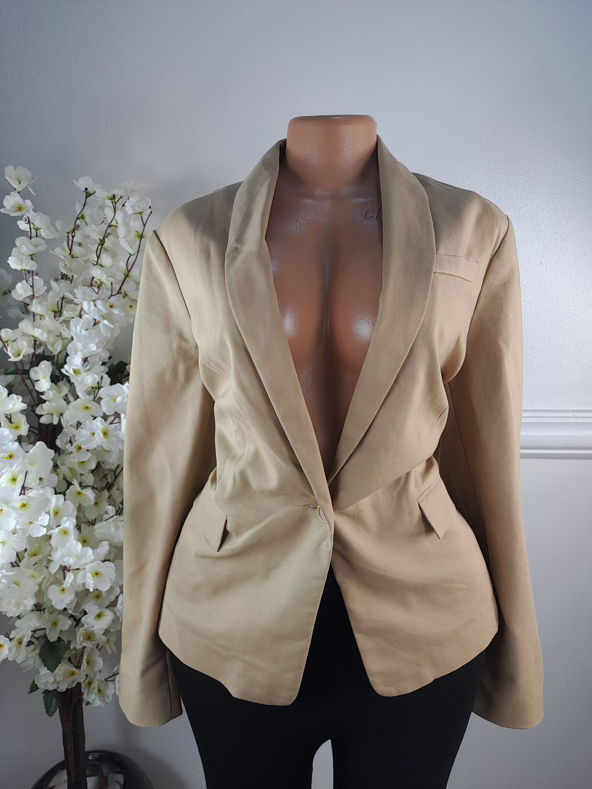 NEW LOOK UK SIZE 16 [LENGHT 27 INCHES]