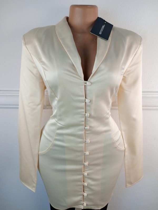 PRETTYLITTLETHING UK 12