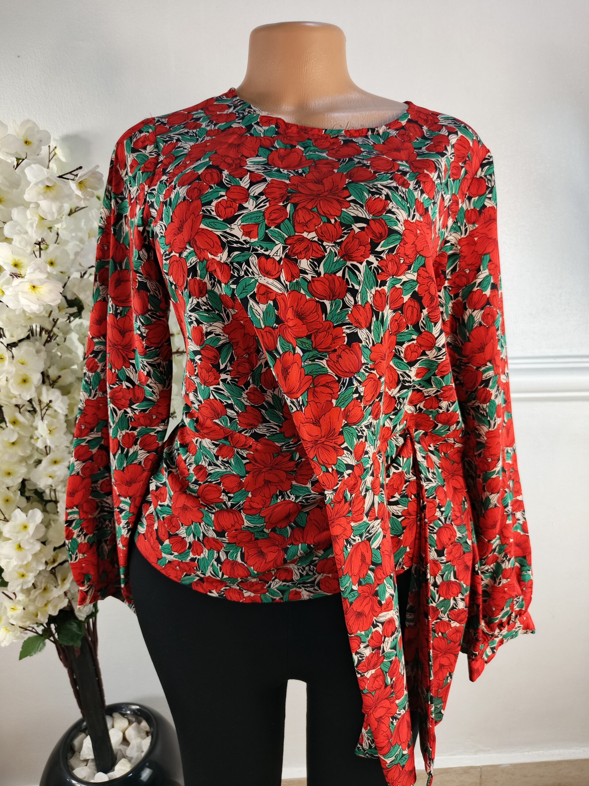 LOUCHE UK 10