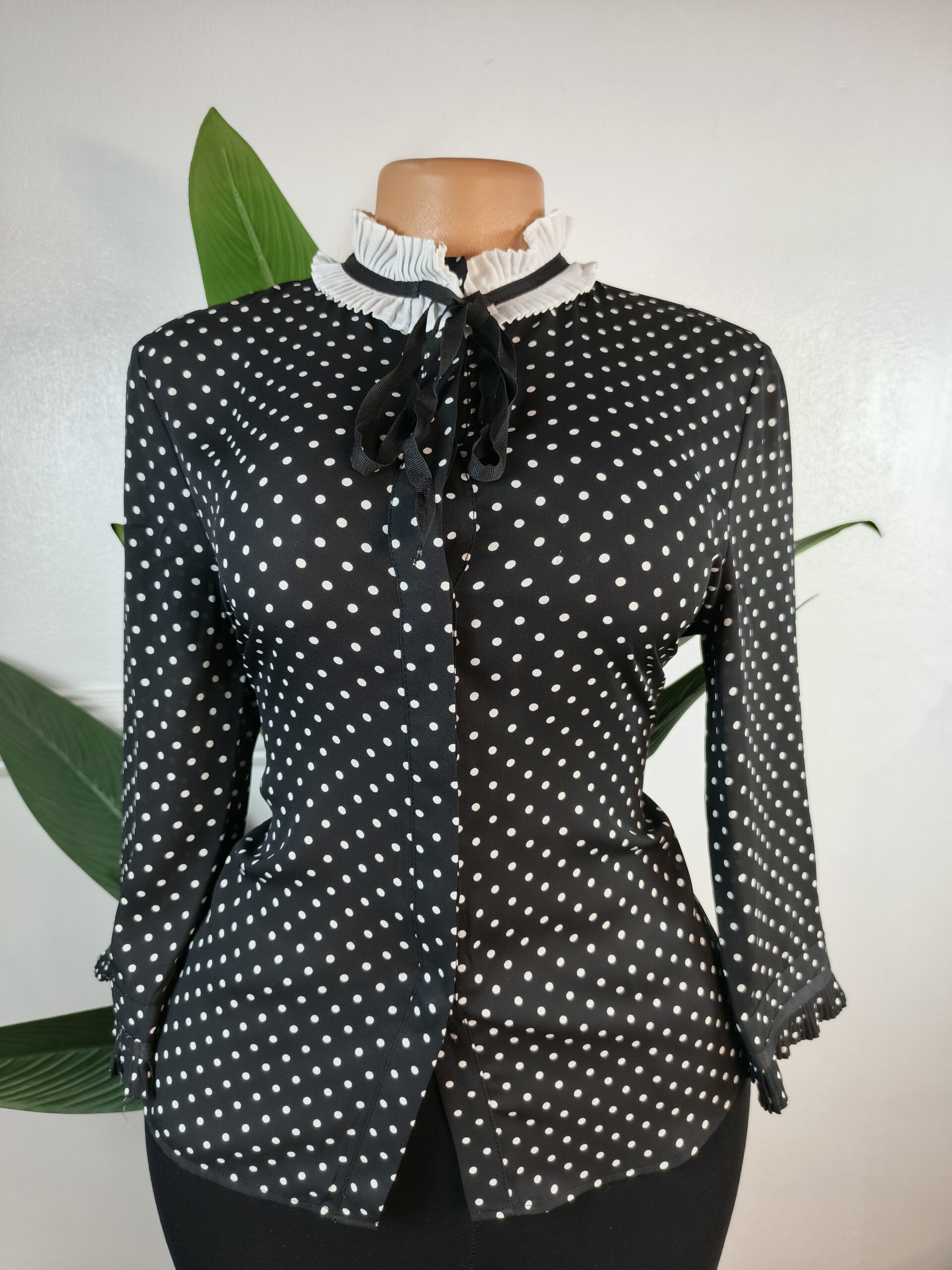 ZARA UK 10