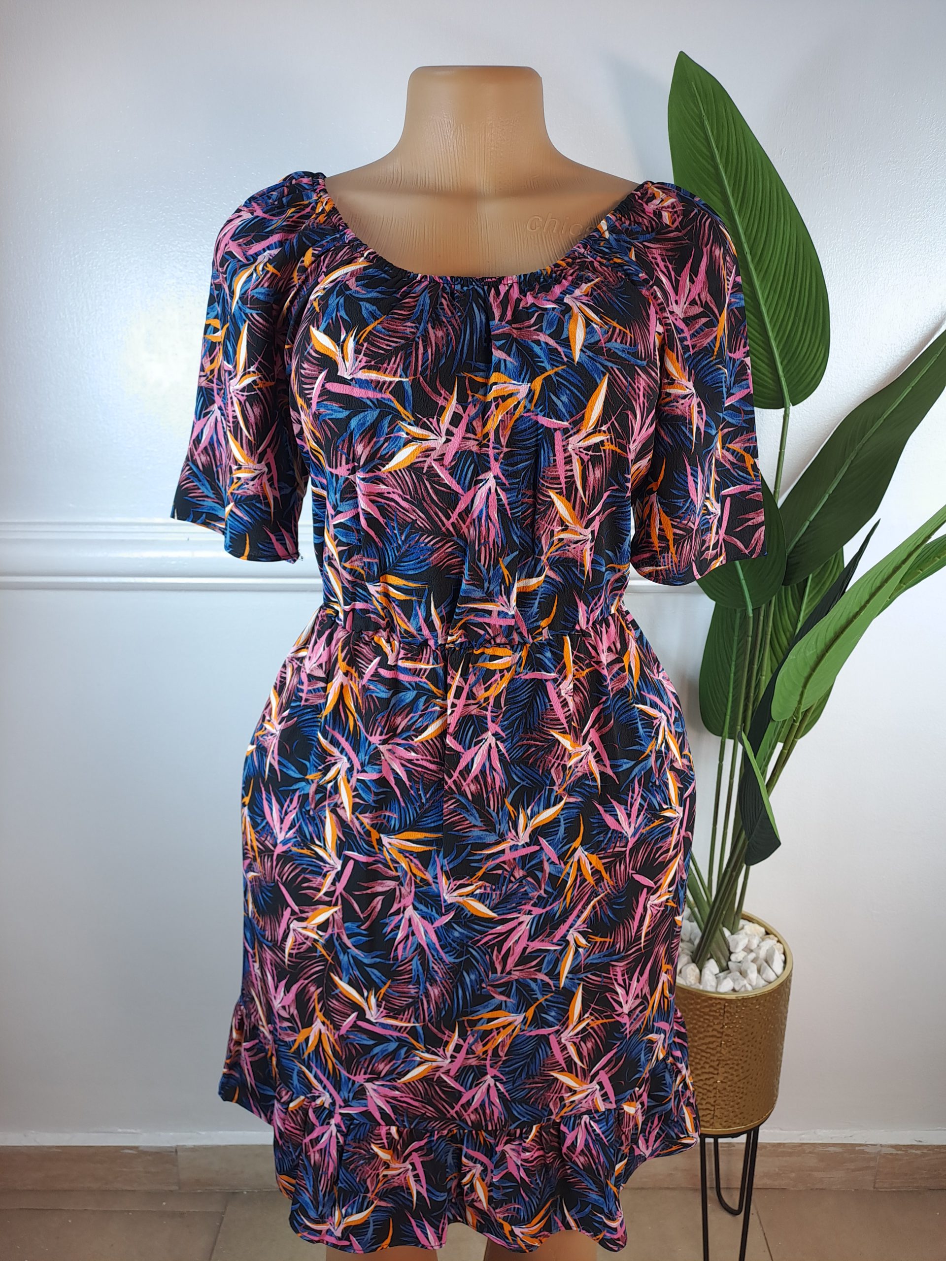 DUNNES UK 10