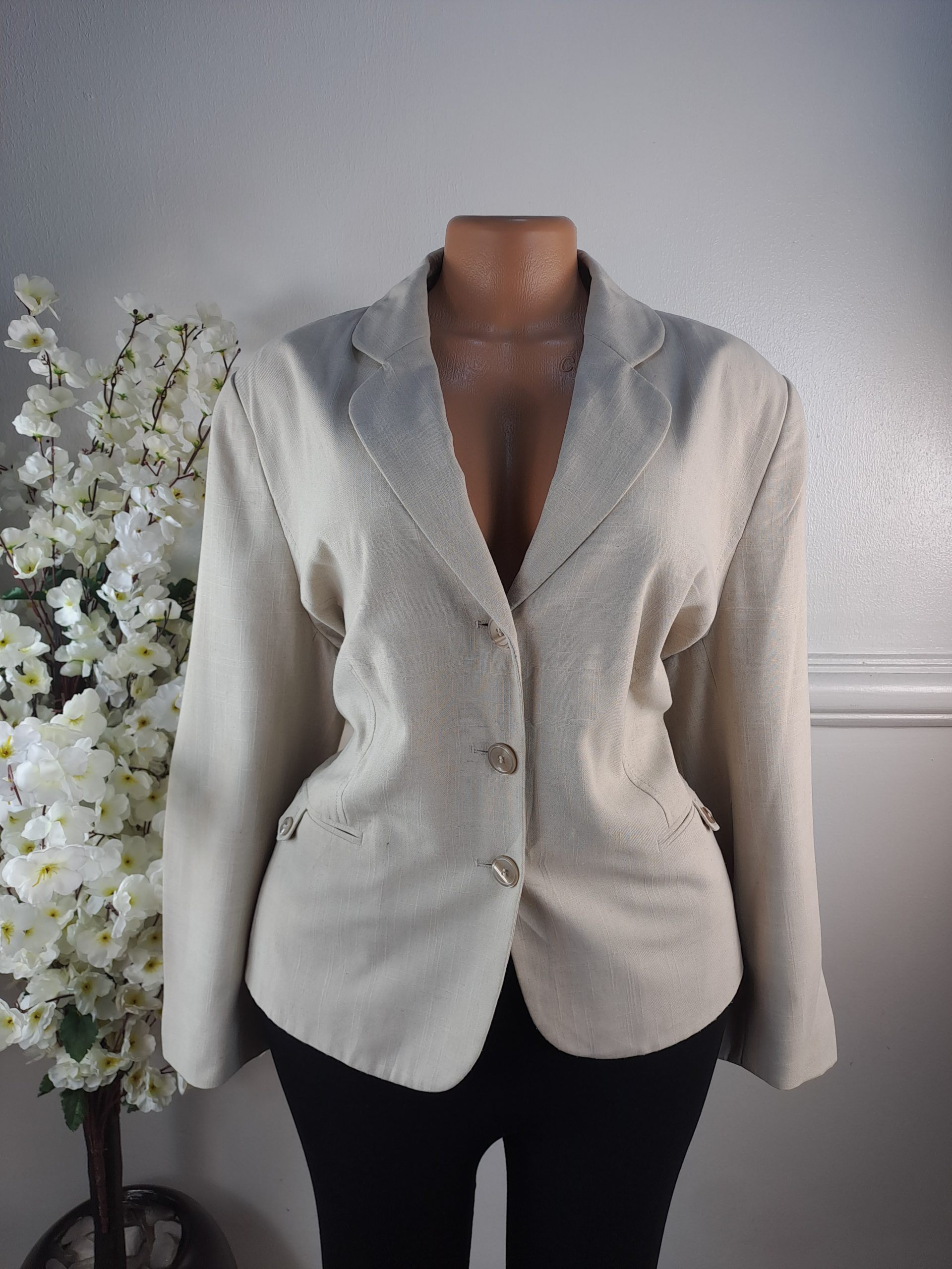 EASTEX UK SIZE 20 [LENGHT 27 INCHES]
