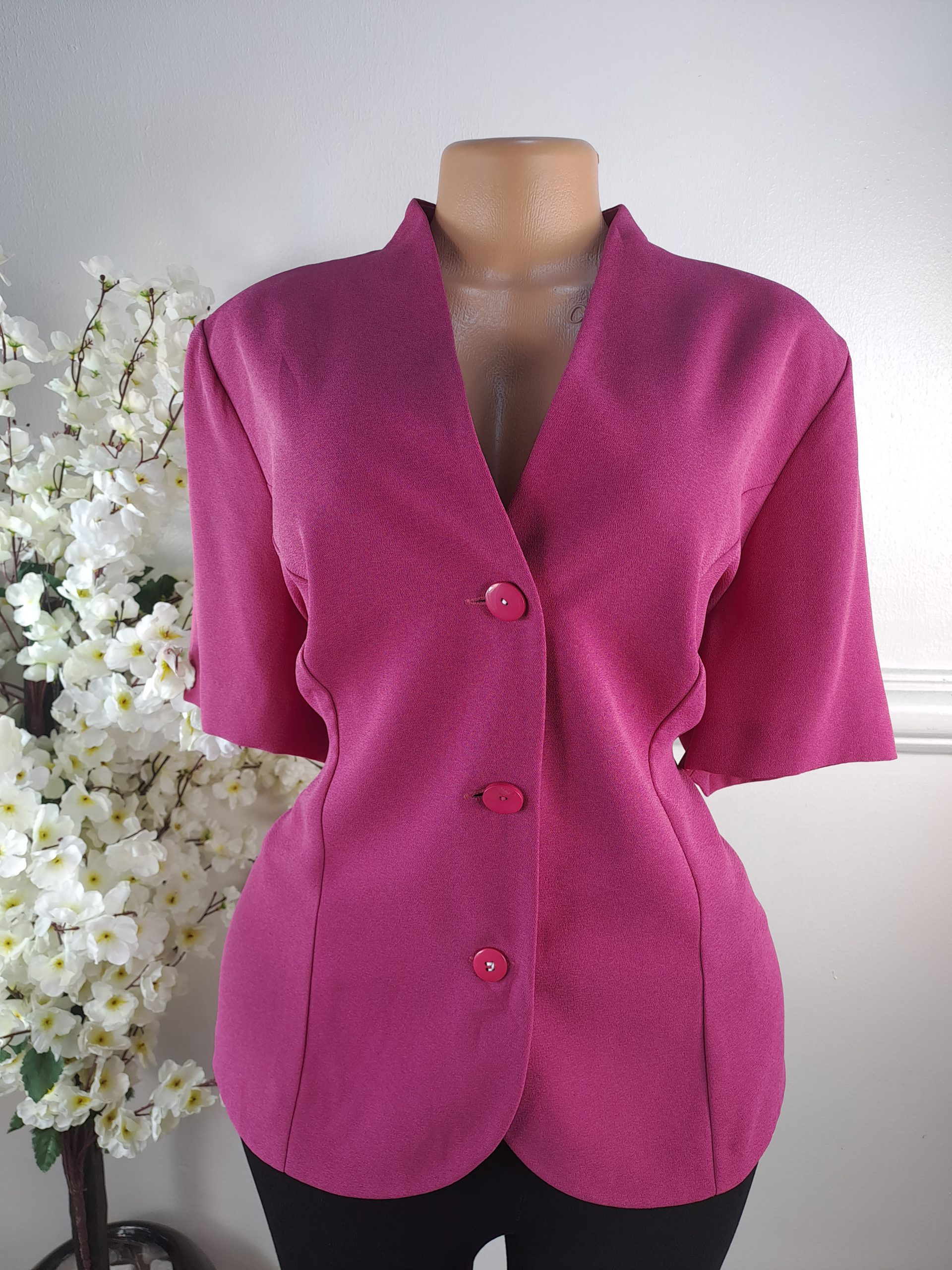 BLAZERS UK SIZE 20 [LENGHT 29 INCHES]