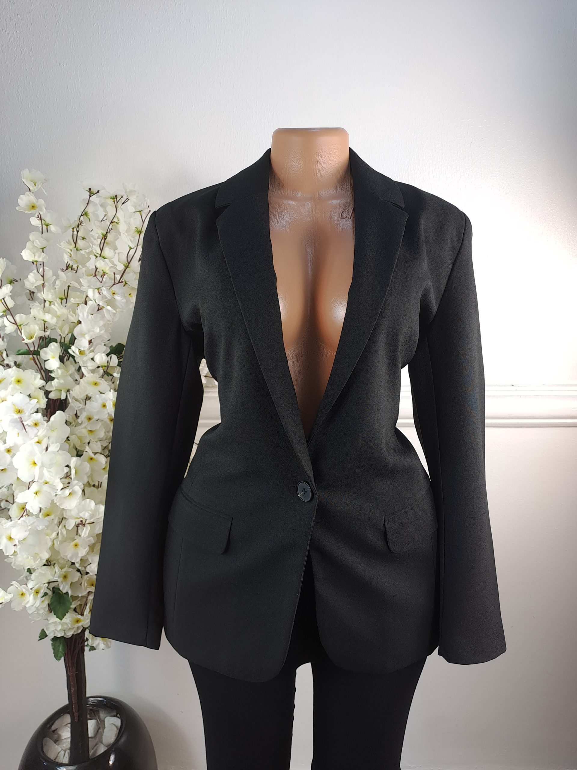 PRIMARK CARES UK SIZE 14 [LENGHT 30 INCHES]