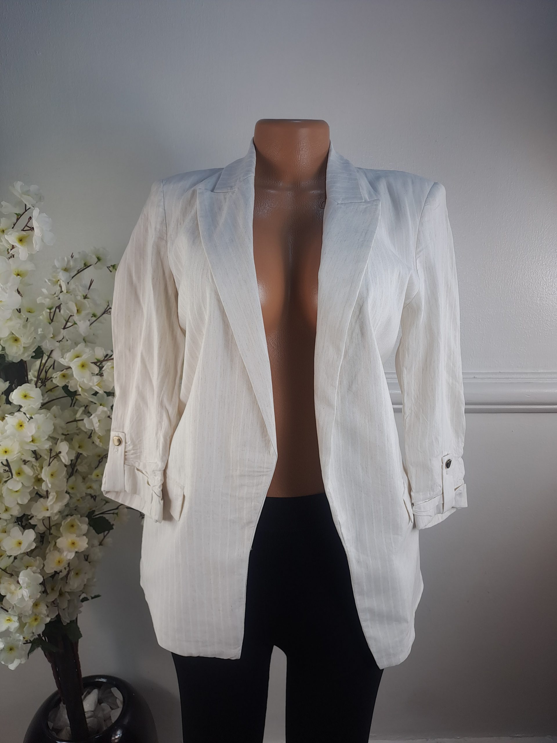 ZARA UK SIZE 12 [LENGHT 30 INCHES]