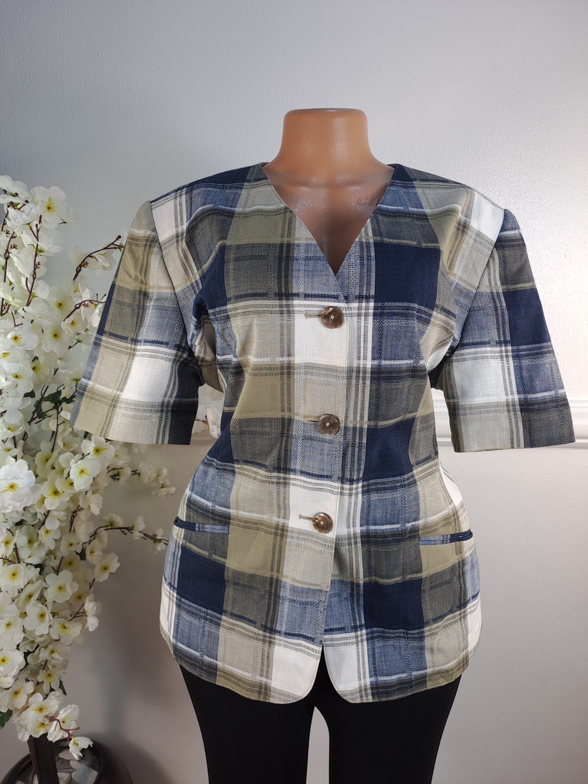 MARK & SPENCER UK SIZE 18 [LENGHT 27 INCHES]